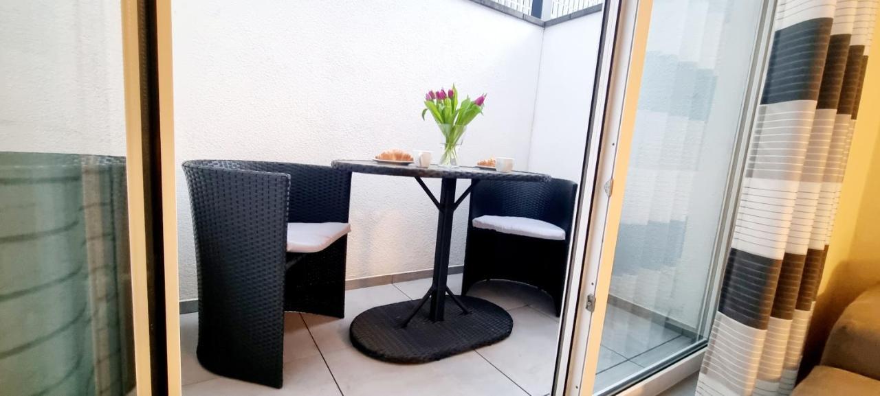 Apartament New Modern Selfcheckin Publicfreeparking Highspeed Wifi Kingsizebed Baden-Baden Zewnętrze zdjęcie