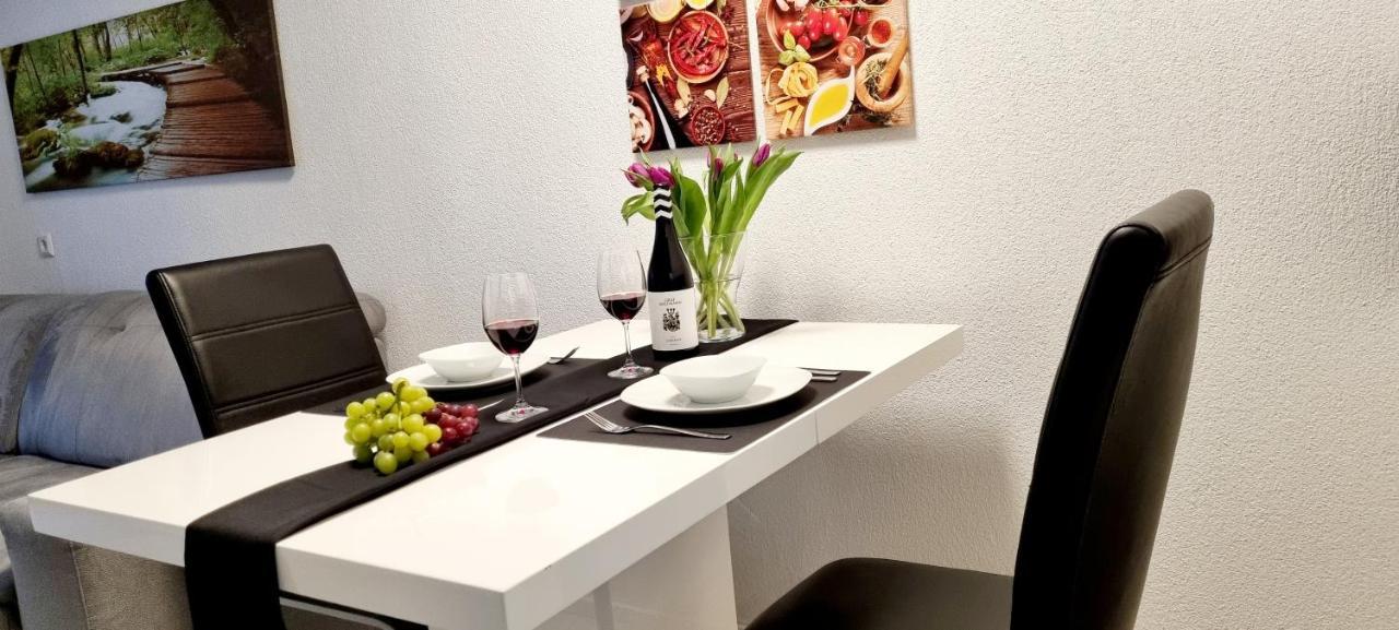 Apartament New Modern Selfcheckin Publicfreeparking Highspeed Wifi Kingsizebed Baden-Baden Zewnętrze zdjęcie